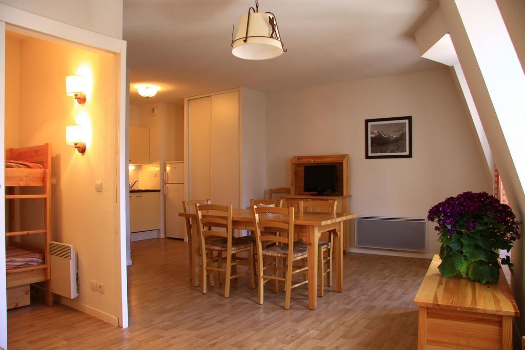 Vacanceole - Residence Illixon Bagnères-de-Luchon 外观 照片