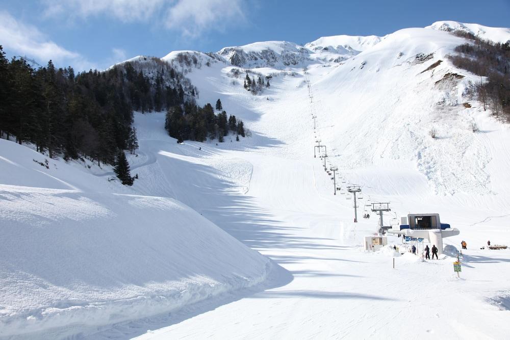 Vacanceole - Residence Illixon Bagnères-de-Luchon 外观 照片